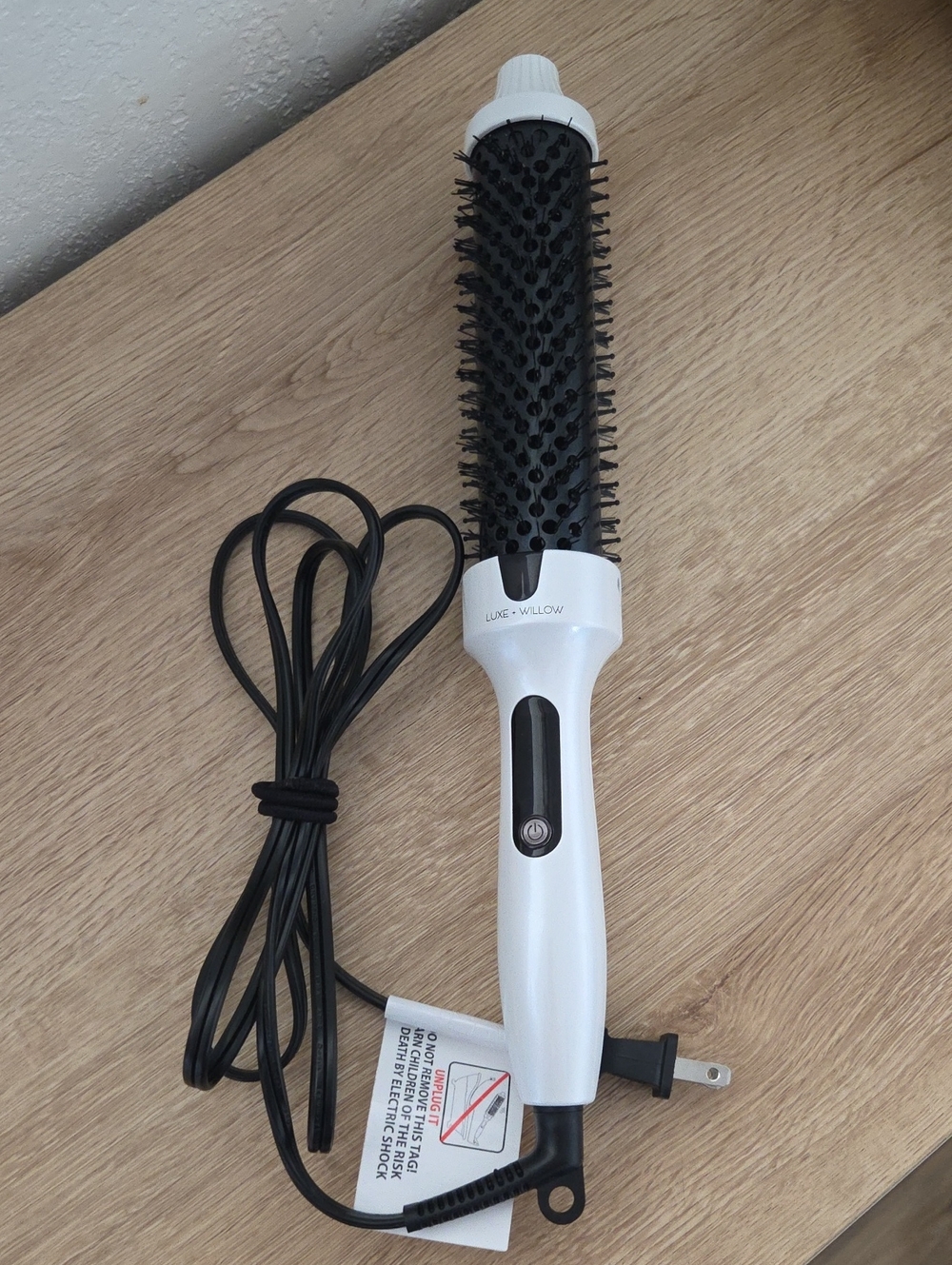 Luxe + Willow White Styling Brush